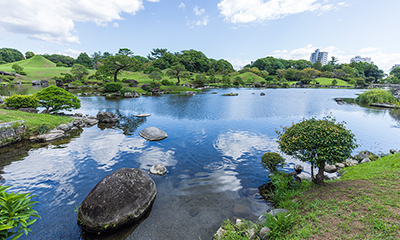 水前寺成趣園（車6分・約1,900m）